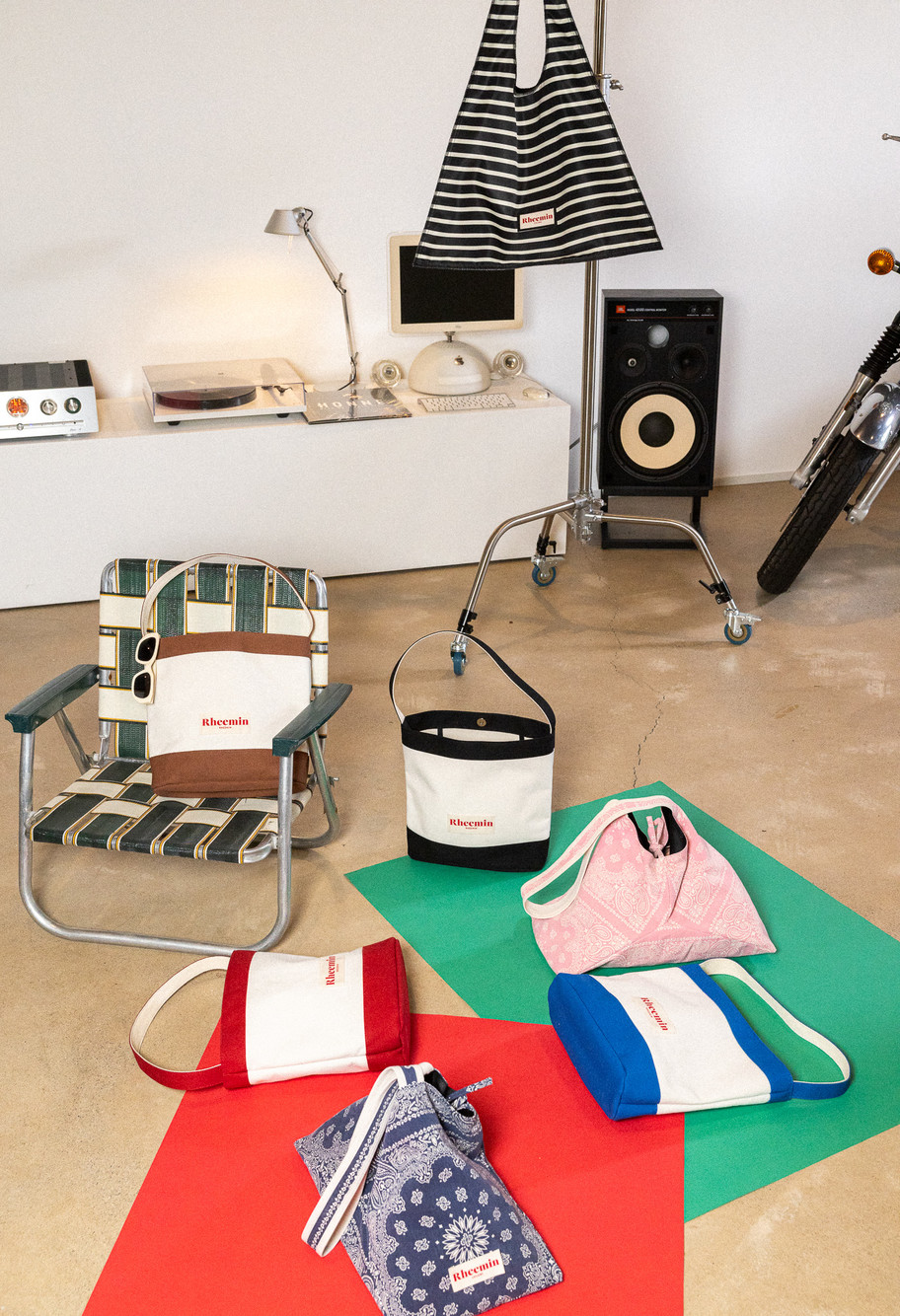 LOGO CANVAS SHOULDER